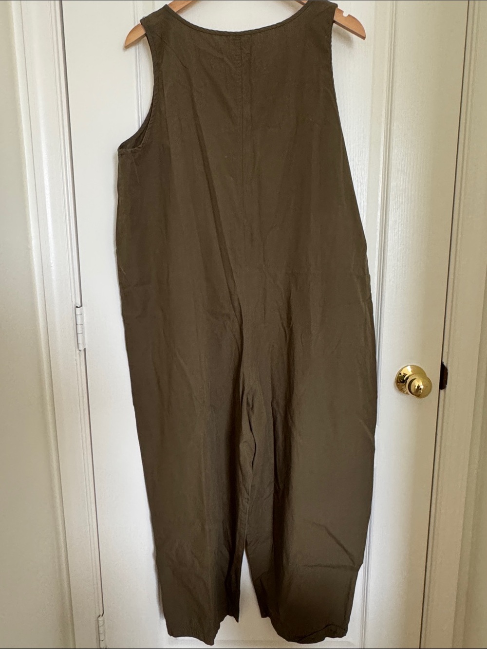 ASOS Sleeveless Button-Front Jumpsuit - Picture 4 of 8